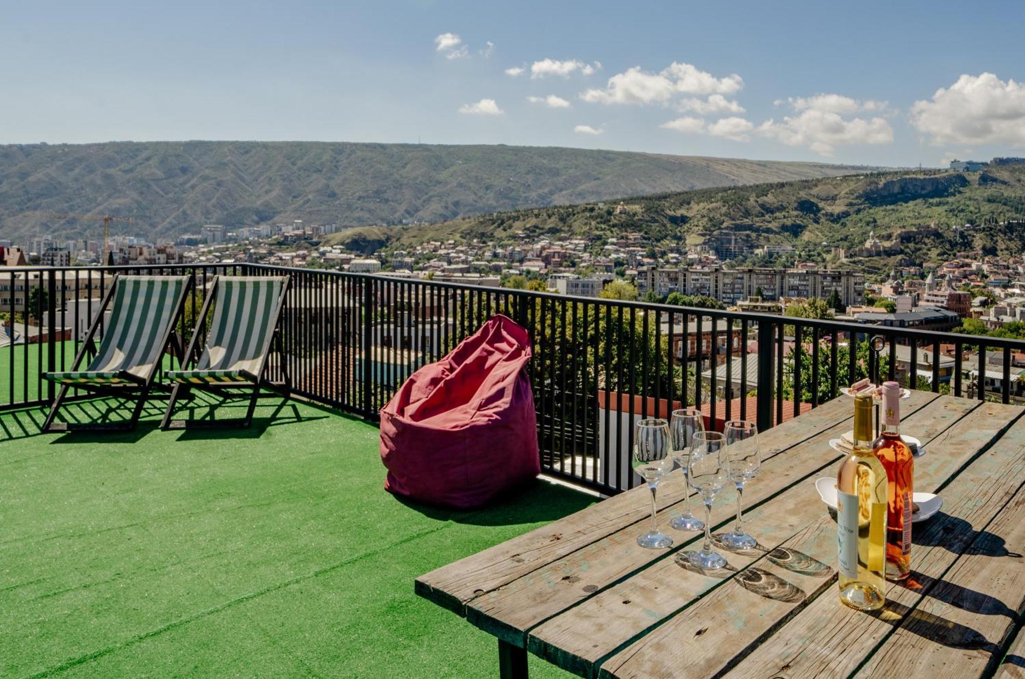 Hotel Tato & Coworking Space Tbiliszi Kültér fotó