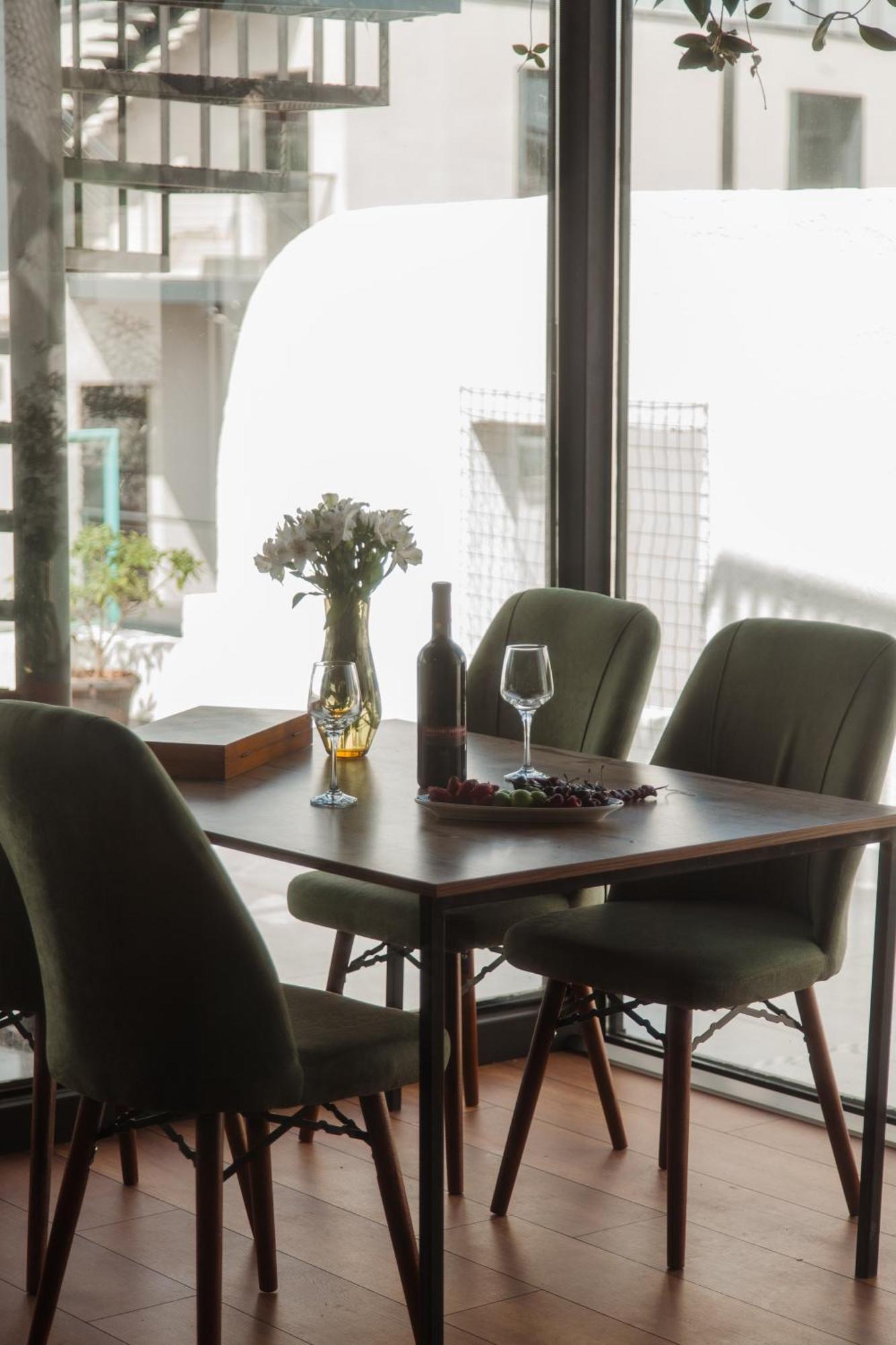 Hotel Tato & Coworking Space Tbiliszi Kültér fotó