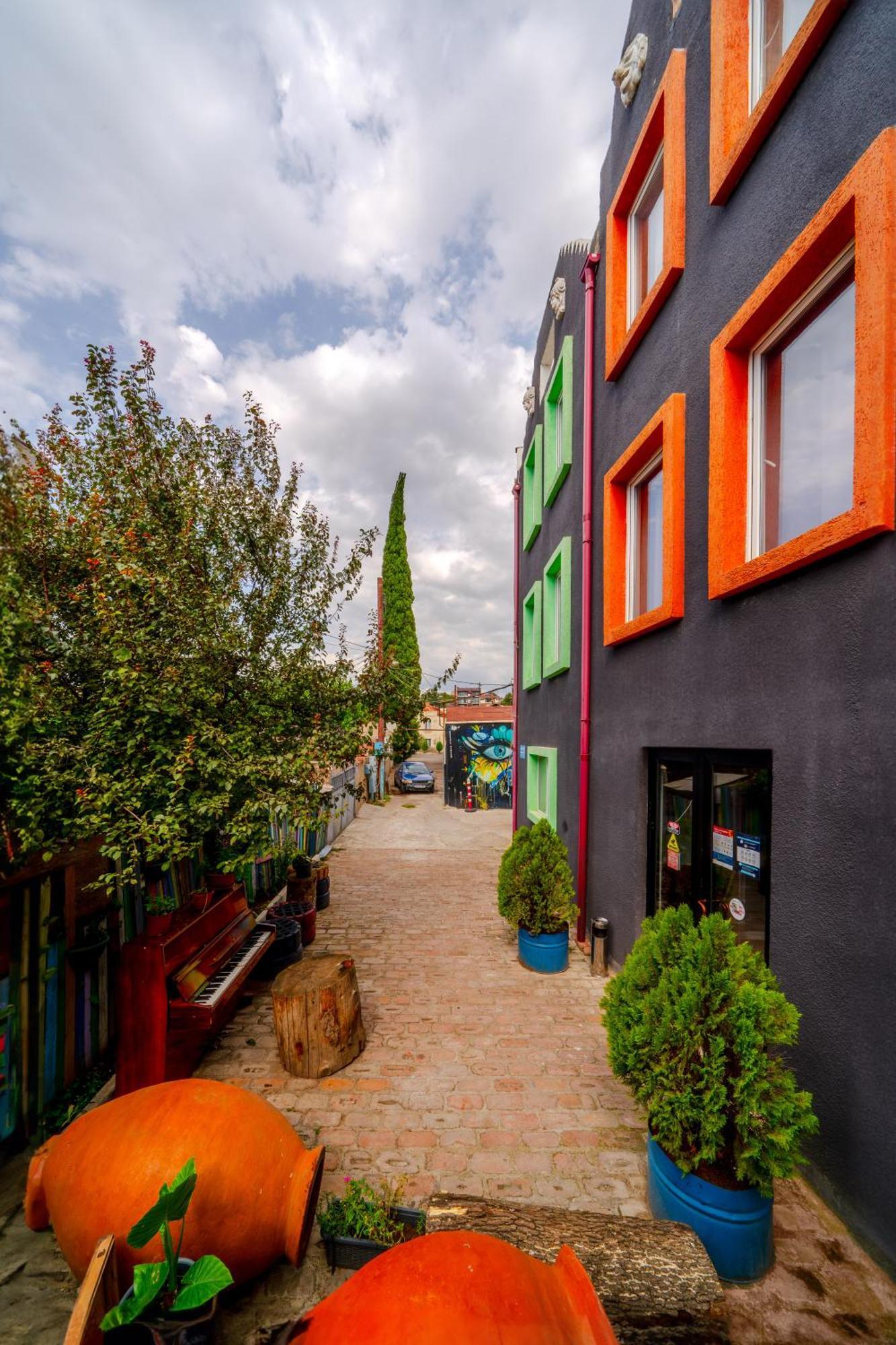Hotel Tato & Coworking Space Tbiliszi Kültér fotó