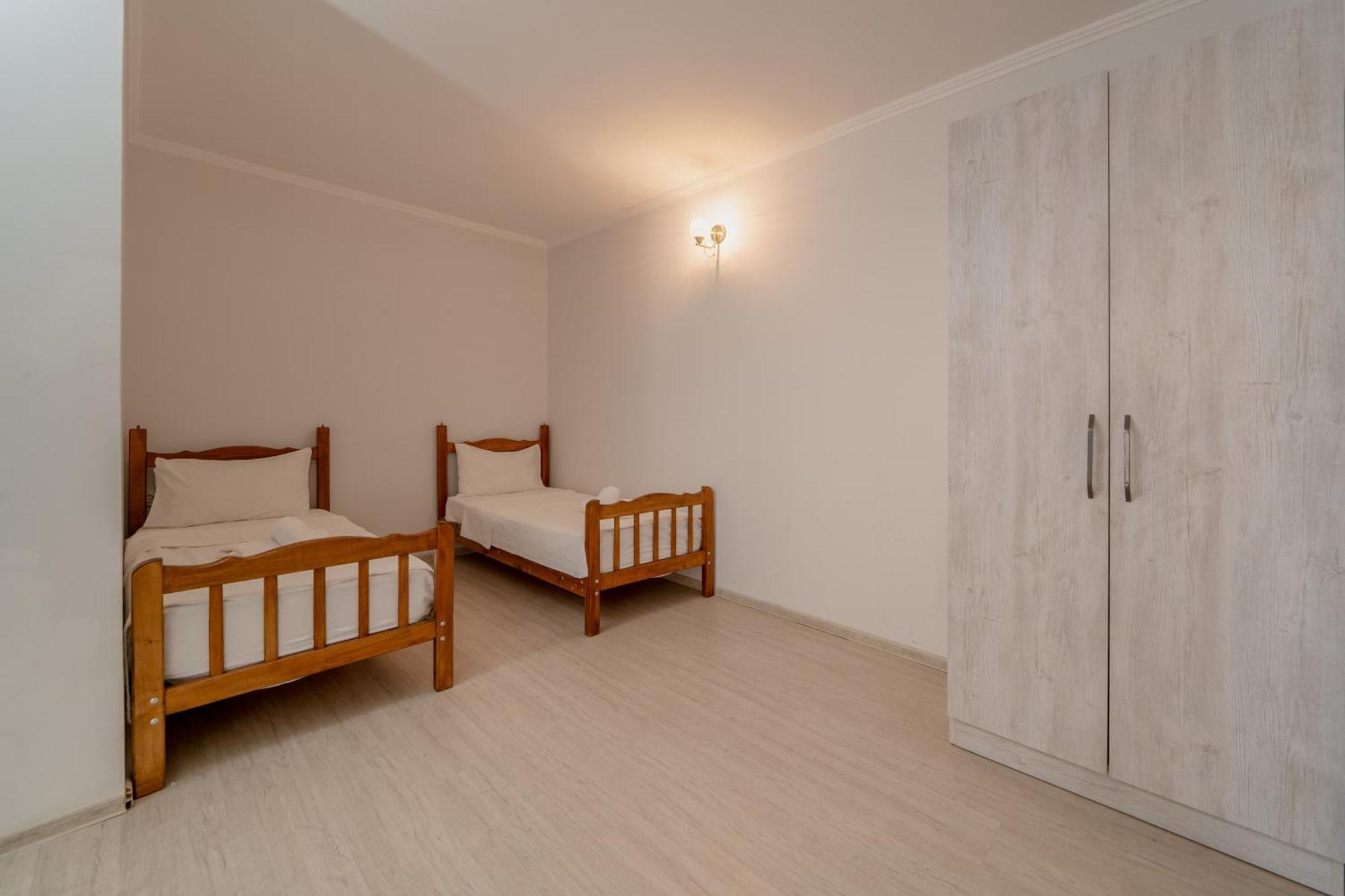 Hotel Tato & Coworking Space Tbiliszi Kültér fotó